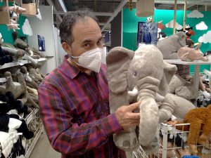 Miguel Ángel Lordán, la voz de "El hombre elefante"